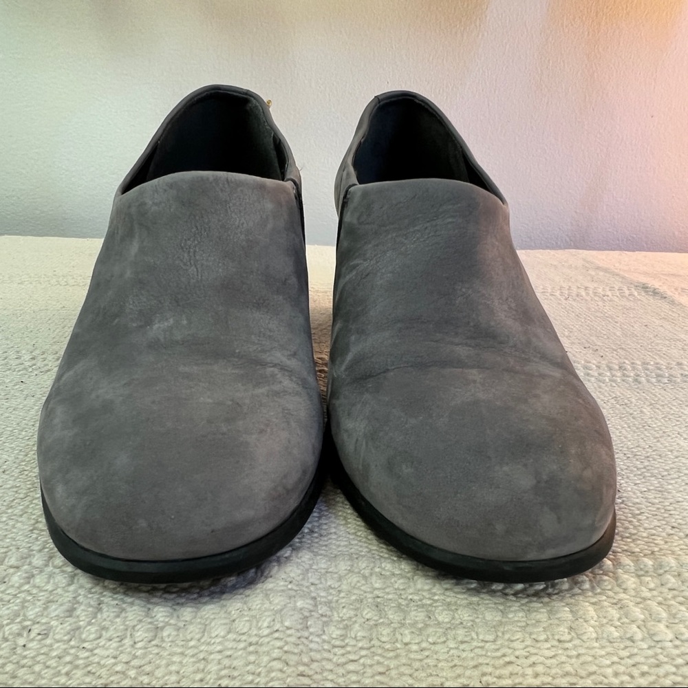 Camper Kara Grey and Cream Block Heel Pump Shoes - Picture 10 of 10
